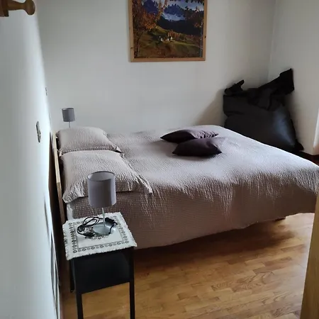 Nei Pra Apartment